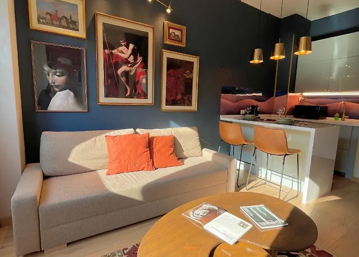 E&E Guest House